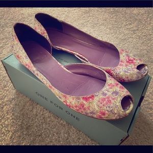 Jeffrey Campbell floral flats